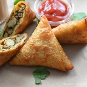 CHICKEN SAMOSA
