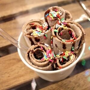 ROLLER ICE CREAM